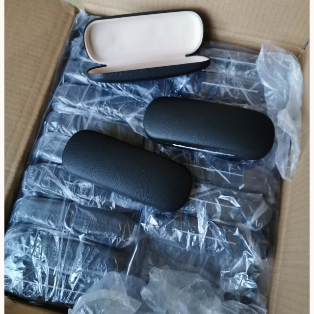 th2#  optical glasses case
