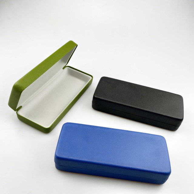 th25#  optical glasses case
