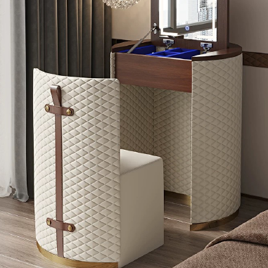 Edgy-Chic Flip-Top Vanity LSEED - Bold Makeup Desk