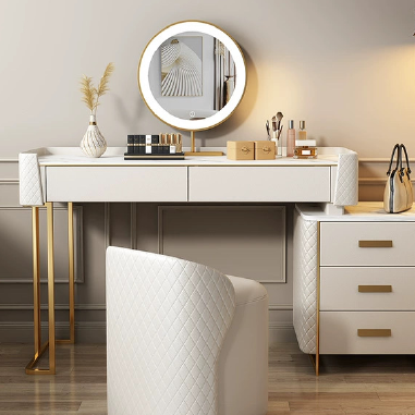 Exquisite Quilted Luxe Makeup Desk MEELOW - Gilded Storage Vanity