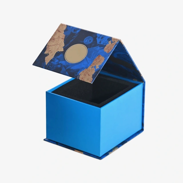 Custom Luxury Candle Boxes