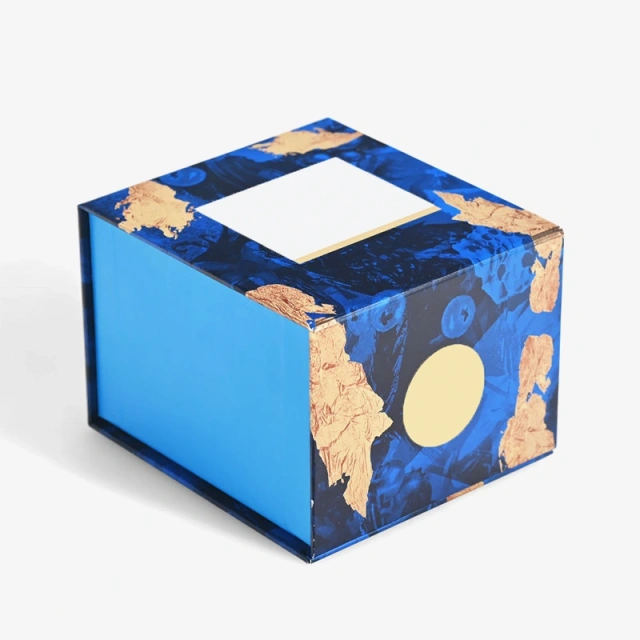 Custom Luxury Candle Boxes
