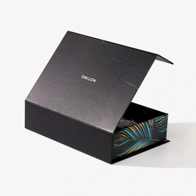 Luxury Perfume Magnetic Closure Box