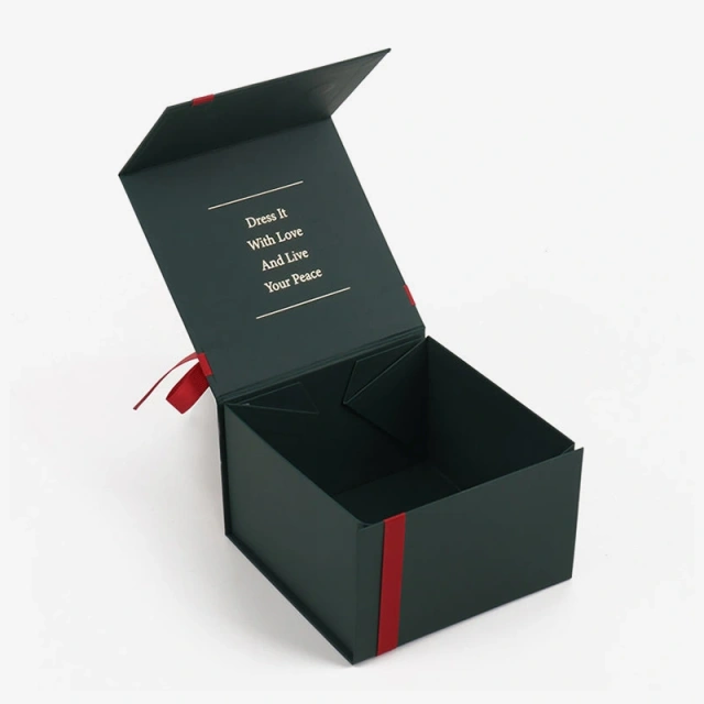 Luxury Beauty Foldable Gift Box