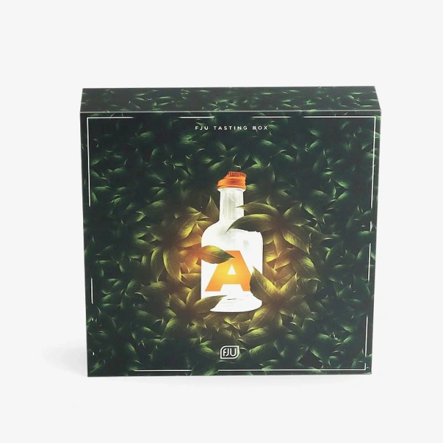 Flip Top Wine Box with Insert