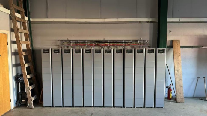 high-voltage stacked lithium battery