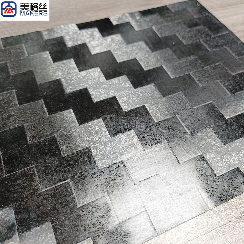 24K 200克 16x16mm电镀碳纤 银色电镀展宽碳纤维布