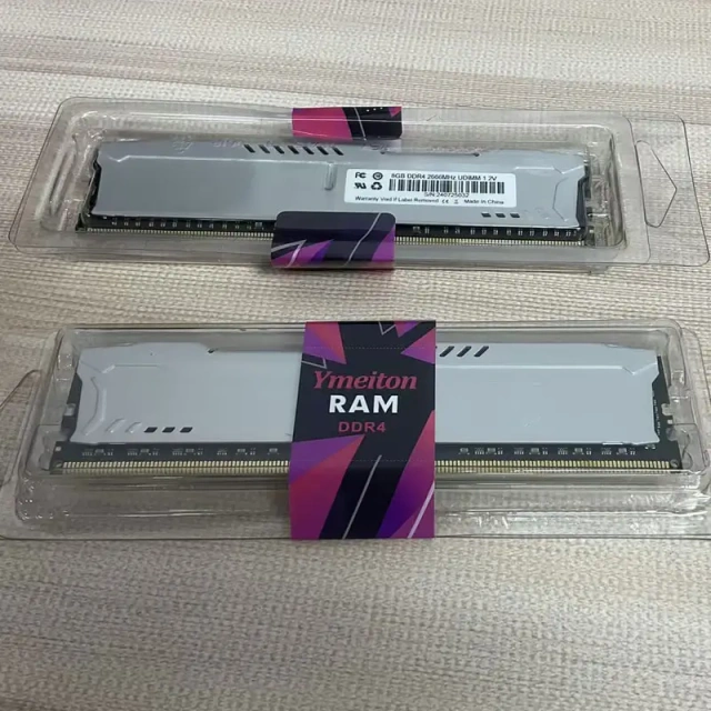 Desktop DDR4 RAM Memory With Heat Sink