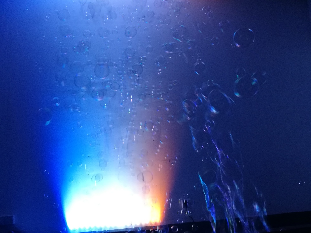 SHEHDS  500W Stage Dedicated Bubble Machine For Party Dj Gig