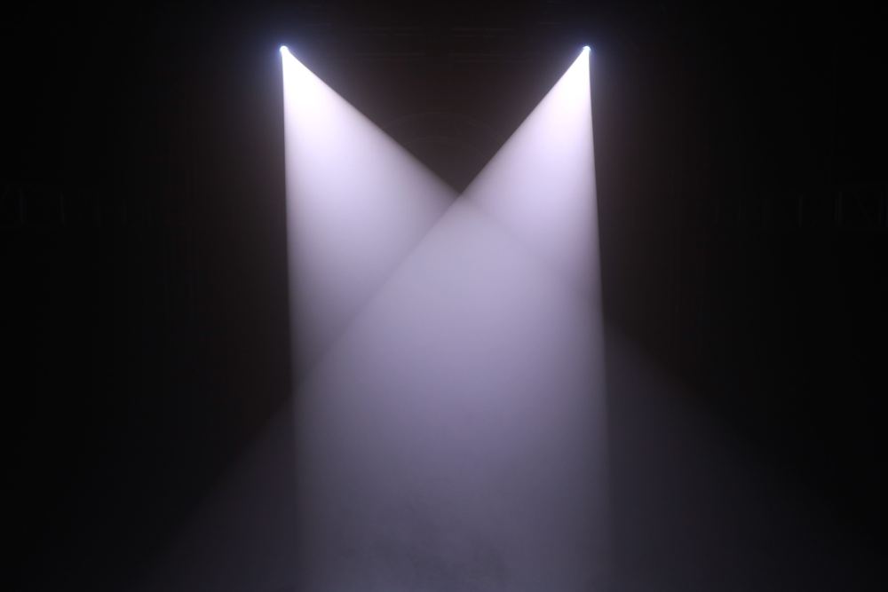 SHEHDS (Hybrid) LED Beam&Spot&Zoom 150W 3in1 Moving Head For Disco Stage