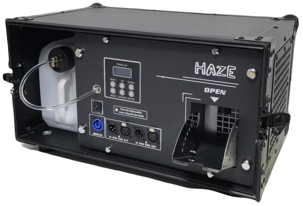 1400w hazer with Flightcase