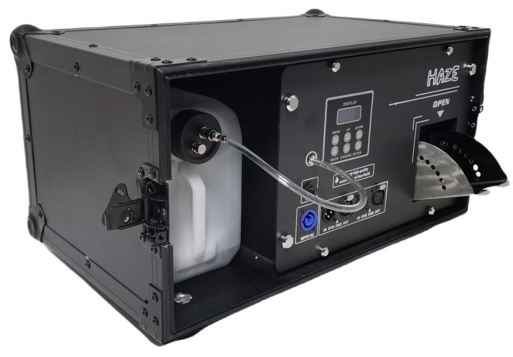 1400w hazer with Flightcase