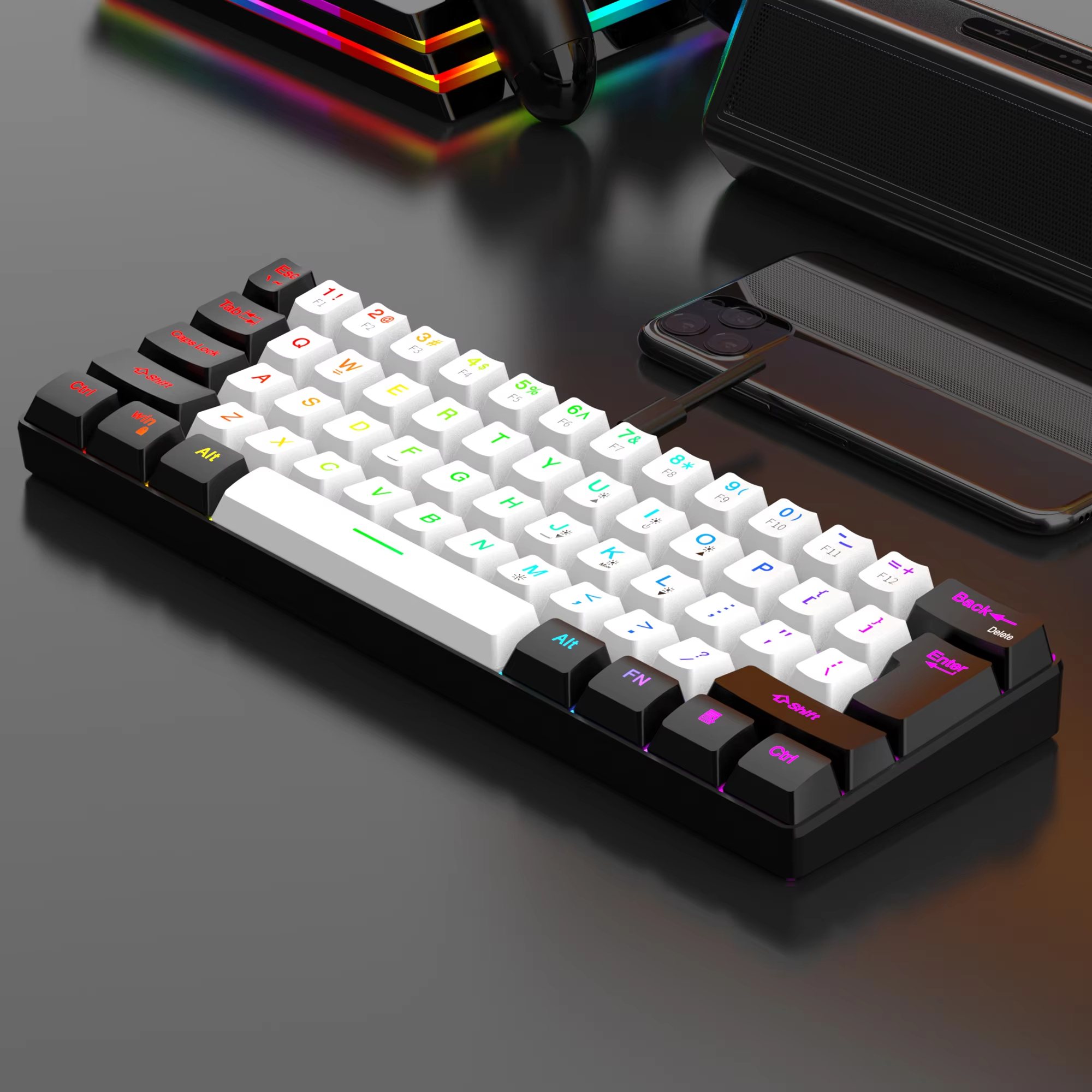 คีย์บอร์ดเกมแบบมีสาย 60%, คีย์บอร์ดขนาดเล็กกะทัดรัดพิเศษแสงพื้นหลัง RGB, คีย์บอร์ด 61 คีย์ขนาดเล็กกันน้ําสําหรับนักเล่นเกมพีซี/Mac