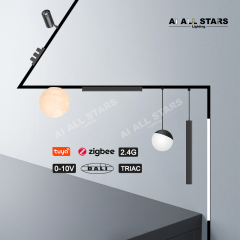 Easy install magnetci track light