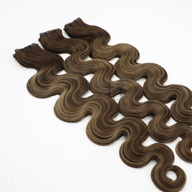 #T4-P4/18  - Genius Weft - Body Wave