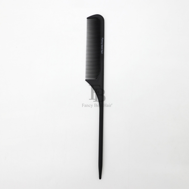 Tail Comb