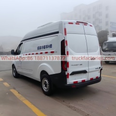 5. The Ford Transit single-row vaccine bread cold chain vehicle is equipped with special devices such as refrigeration units and compartments.