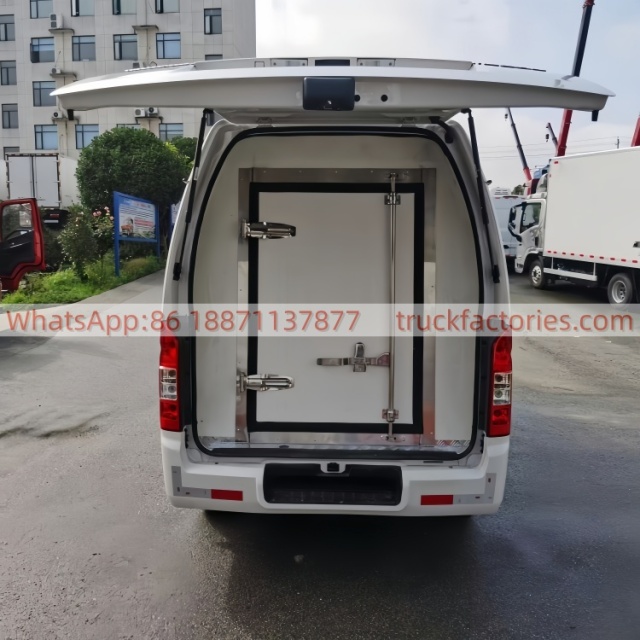 7. China Foton G7 Bread 160hp Refrigerated Truck Freezer Van 4x2 Refrigerator Truck for Sale