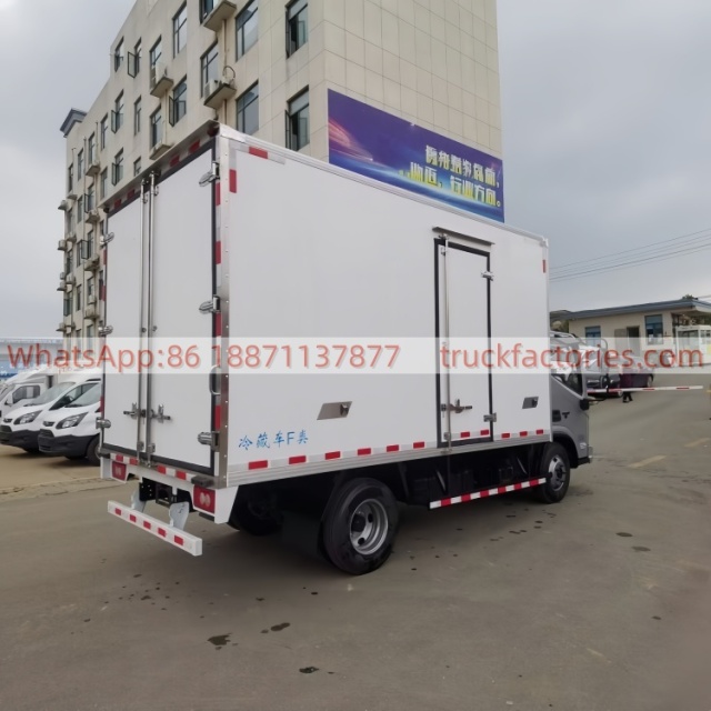 10. Foton Aoling Jietun 150hp Refrigerated Truck, equipped with a wide-body cab — 4.2m Van-Type Cold Chain Vehicle