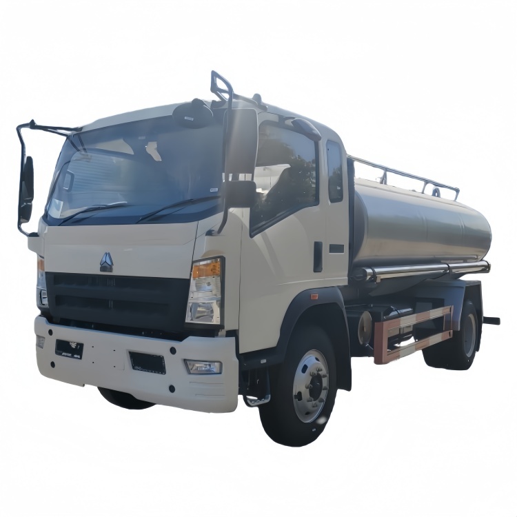 重汽10000L供水车