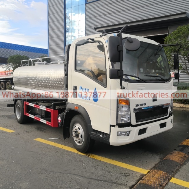 重汽5000L磨花供水车