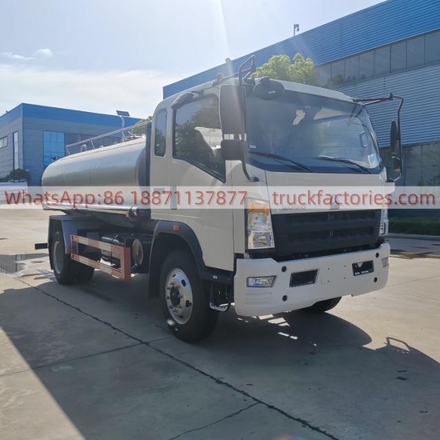 重汽10000L供水车