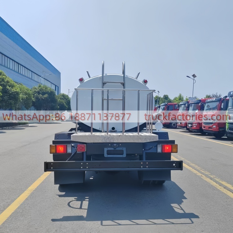 Isuzu 5000L Multi-functional Water Supply Vehicle, Dust Reduction and Greening Irrigation Truck
