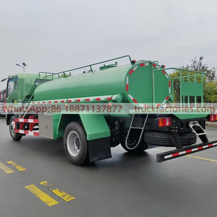 Sinotruk 7 Cubic Meter Water Transport Vehicle, 7000L Large-Capacity Water Supply Vehicle, Special Sprinkler for Greening