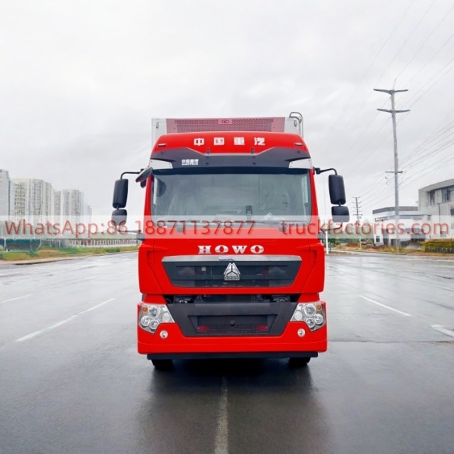 50.重汽270马力冷链冷藏车