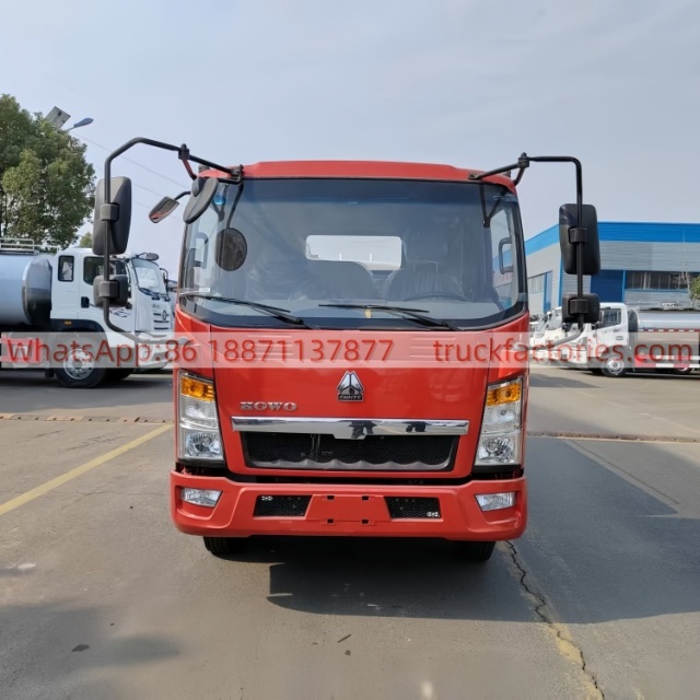 重汽5000L供水车