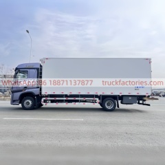 49.重汽290马力冷链冷藏车