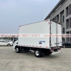 45宇通纯电动新能源4.2米冷链冷藏车