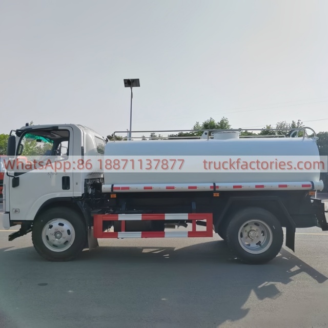 五十铃5000L保温供水车