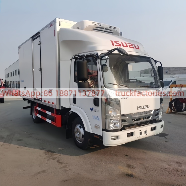 ISUZU box-type cold chain truck, refrigerated truck, frozen food truck, mobile refrigerator truck