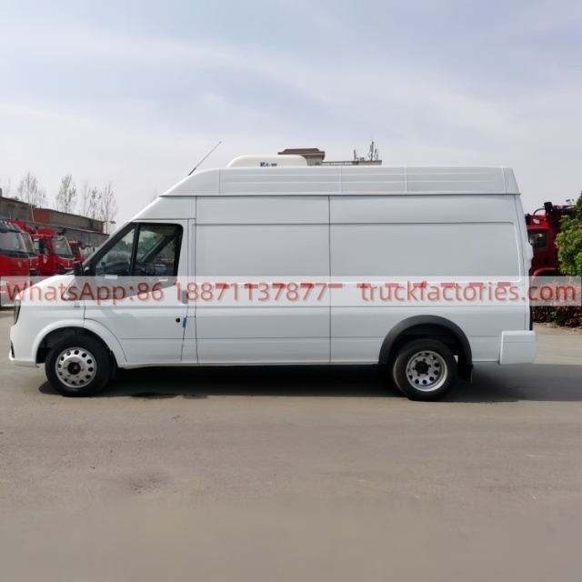 JMC bread cold chain truck, refrigerated truck, frozen food truck, mobile refrigerator truck