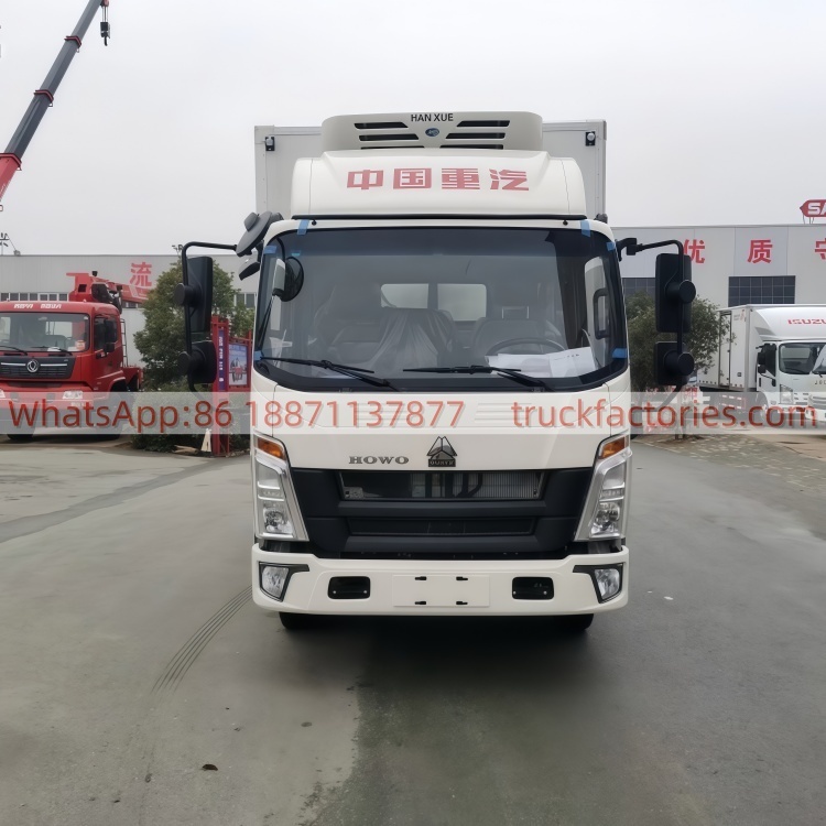 51.重汽蓝牌4米2冷链冷藏车