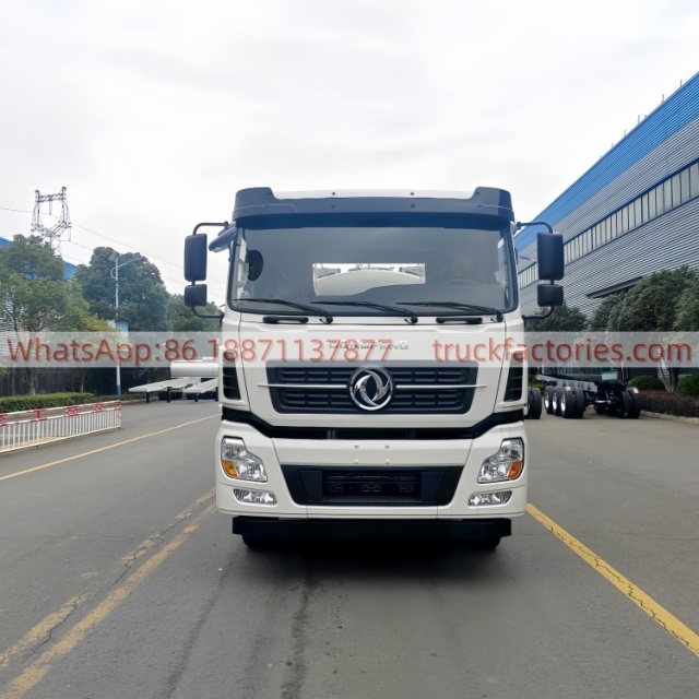 东风天龙16000L奶罐运输卡车