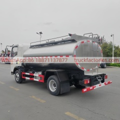 重汽5000L带泵奶罐运输卡车