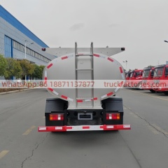 重汽5000L带泵奶罐运输卡车