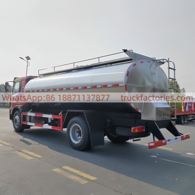 解放13000奶罐运输卡车