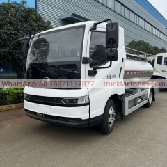 比亚迪5000L奶罐运输卡车