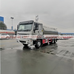 重汽15000L奶罐运输卡车