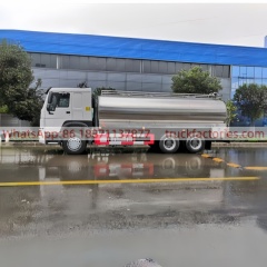 重汽15000L奶罐运输卡车