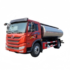 解放13000奶罐运输卡车