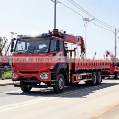 4.重汽后八轮长兴12吨4节臂随车起重卡车