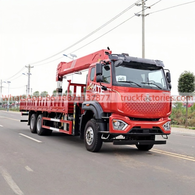 6.重汽三一14吨5节臂后八轮随车起重卡车