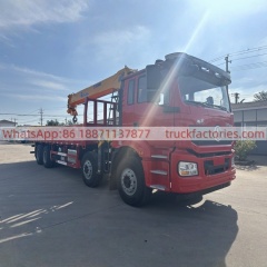 8×4直臂吊马槽货箱\陕汽随车起重卡车