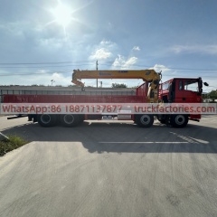 8×4直臂吊马槽货箱\陕汽随车起重卡车