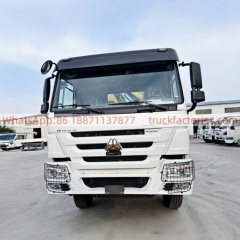 8×4折臂吊马槽货箱\4、重汽豪沃白黄+400折+430马力随车起重卡车