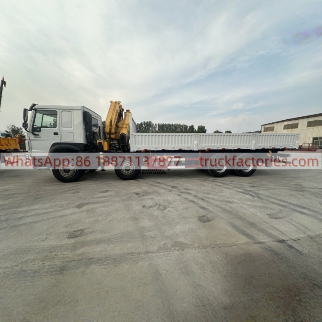 8×4折臂吊马槽货箱\4、重汽豪沃白黄+400折+430马力随车起重卡车